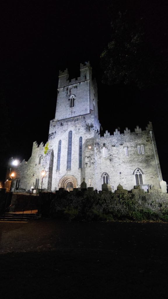 Foto einer Kathedrale in Limerick, Irland